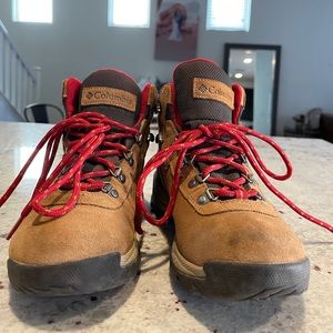 Columbia Hiking boots